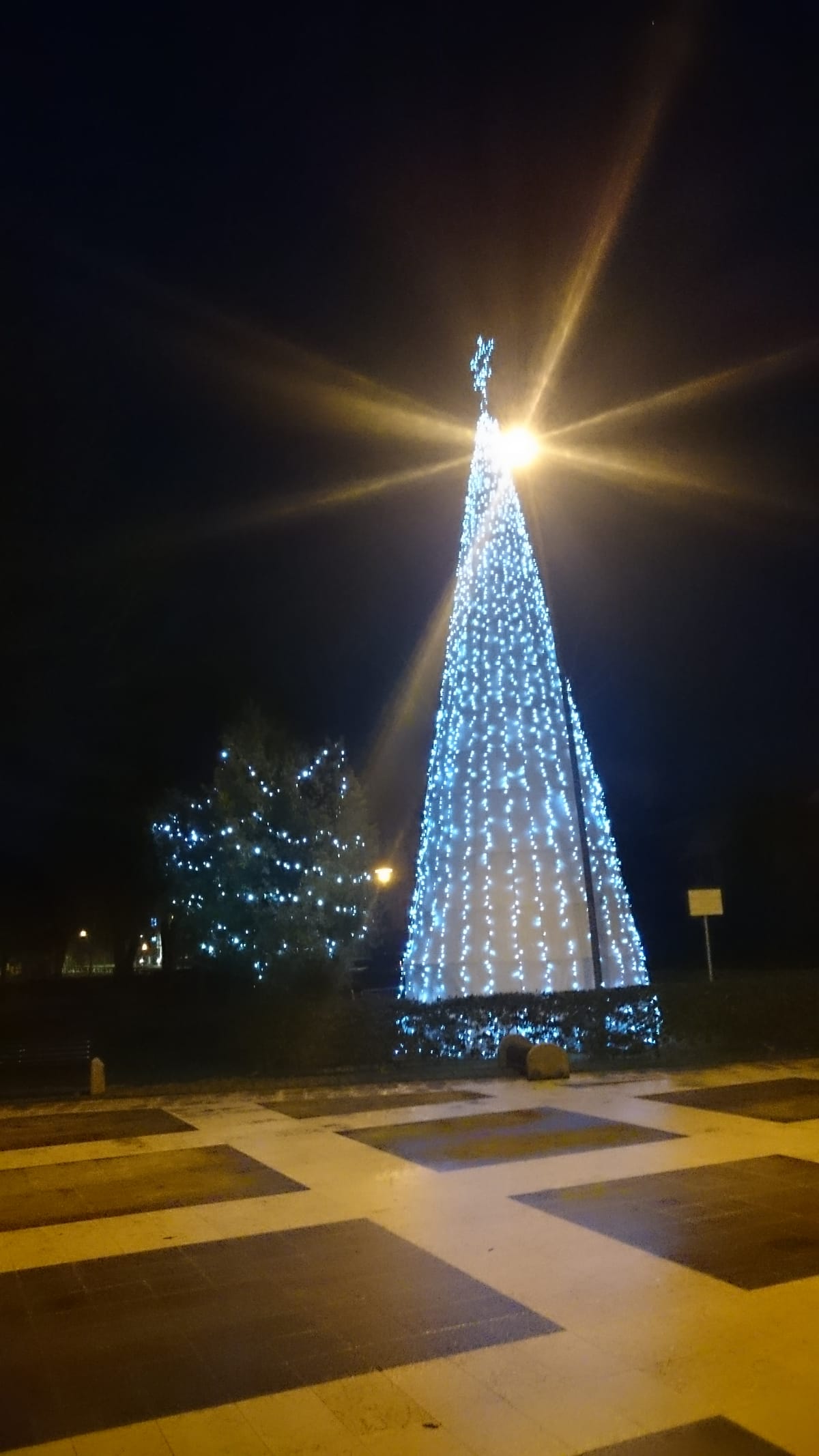 Zwei Tage noch, dann kommt die schlimmste Zeit des Jahres für mich, die Vergangenheit holt mich ein